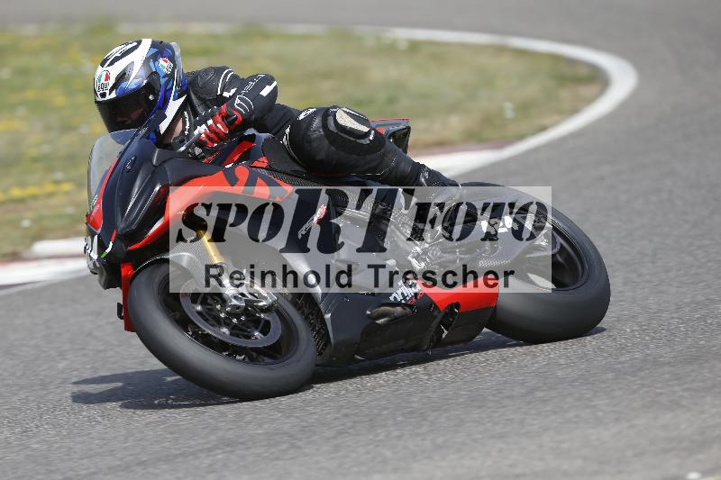 /37 09.08.2026  Pluess Motosport ADR/Freies Fahren/424